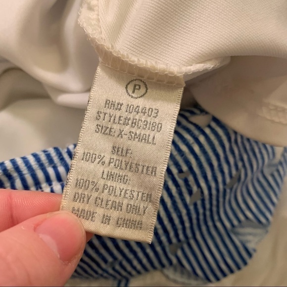 J.O.A. Los Angeles Laser Cut Pencil Skirt White Blue Floral - Picture 8 of 8